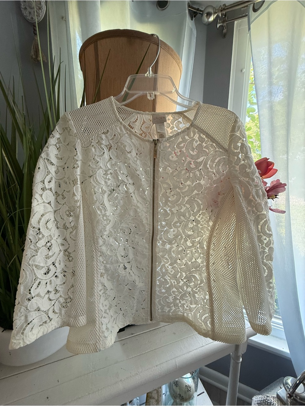 Chico’s All Over Lace Jacket Women’s Large White Zip Up